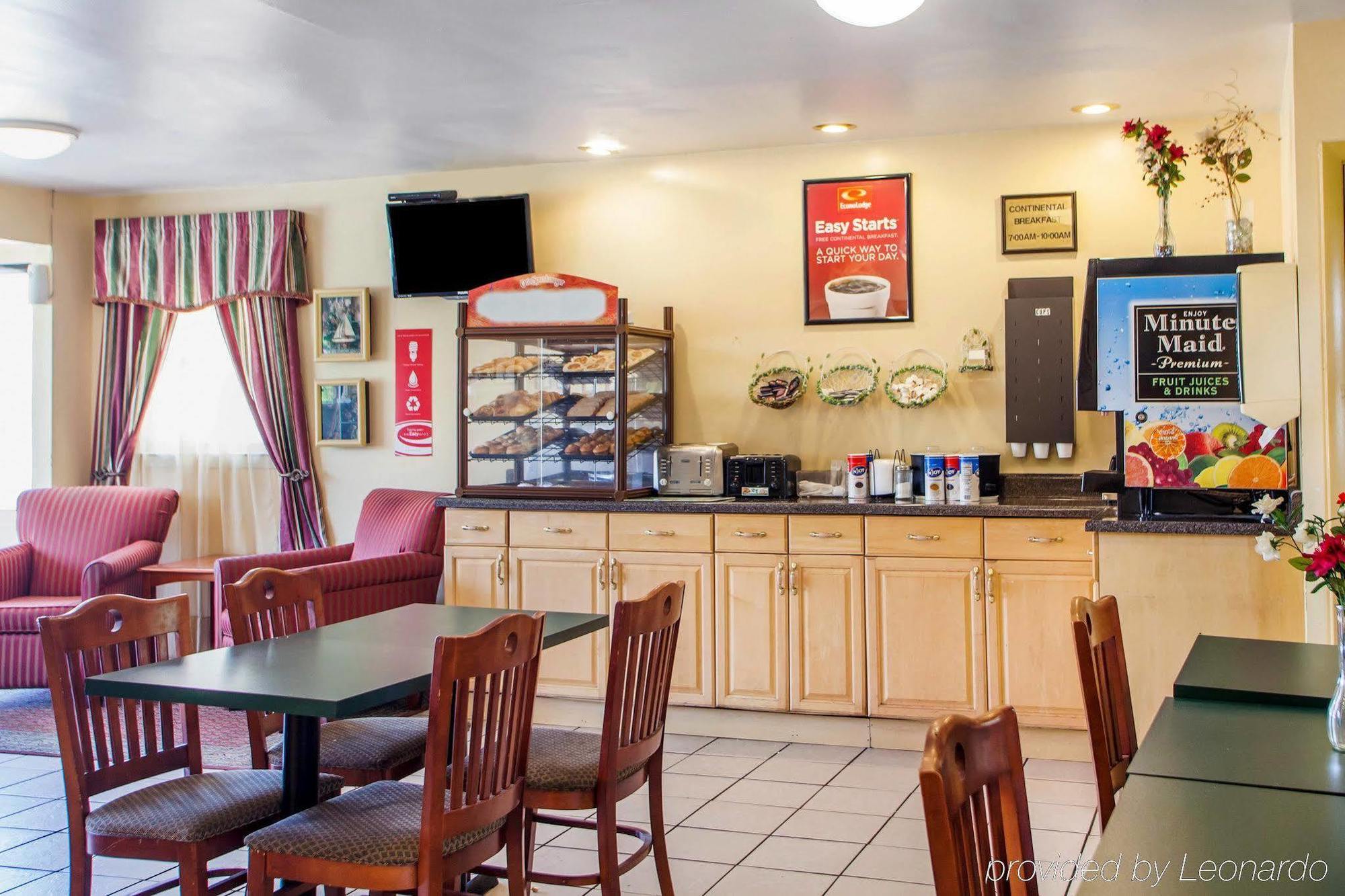 Econo Lodge Somers Point Bagian luar foto