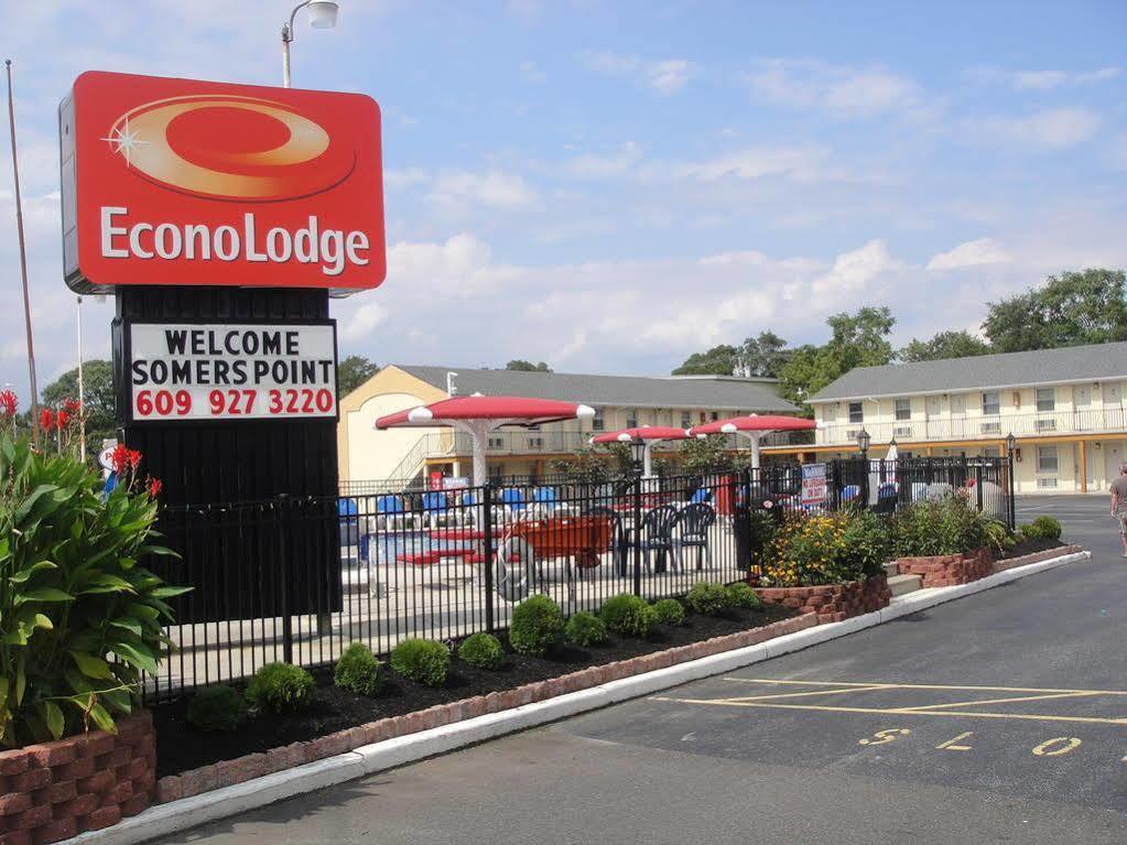 Econo Lodge Somers Point Bagian luar foto