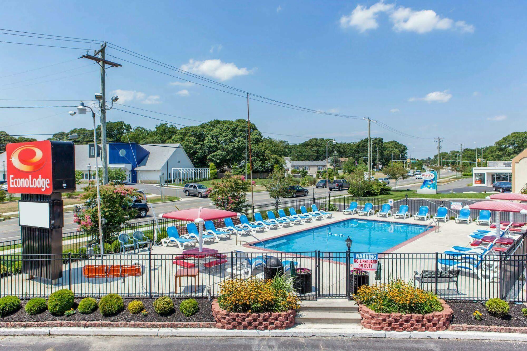 Econo Lodge Somers Point Bagian luar foto